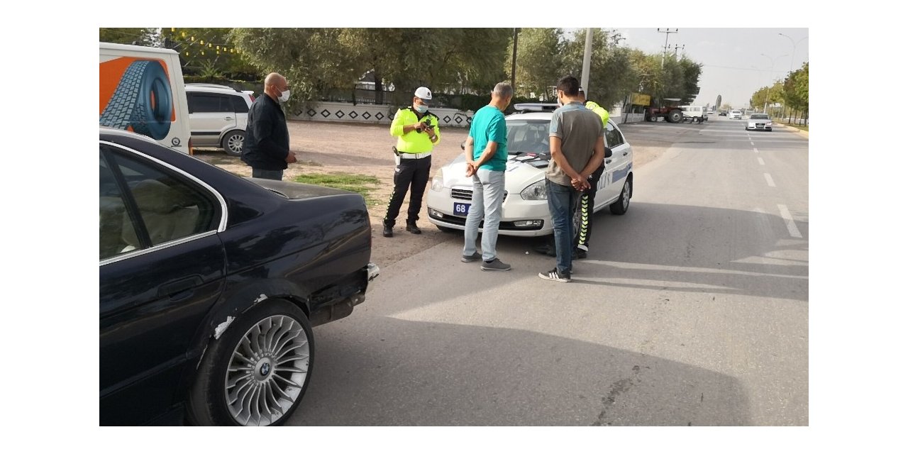 Alkolden ehliyeti alınan sürücü yine trafikte yakalandı