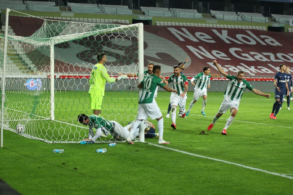 Süper Lig: Konyaspor: 2 - Kasımpaşa: 1 (Maç sonucu)