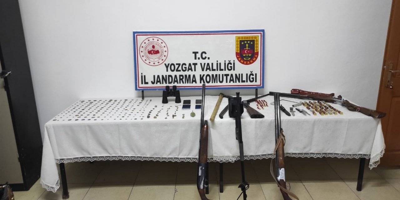 Yozgat’ta Jandarma 218 parça tarihi eser ele geçirdi