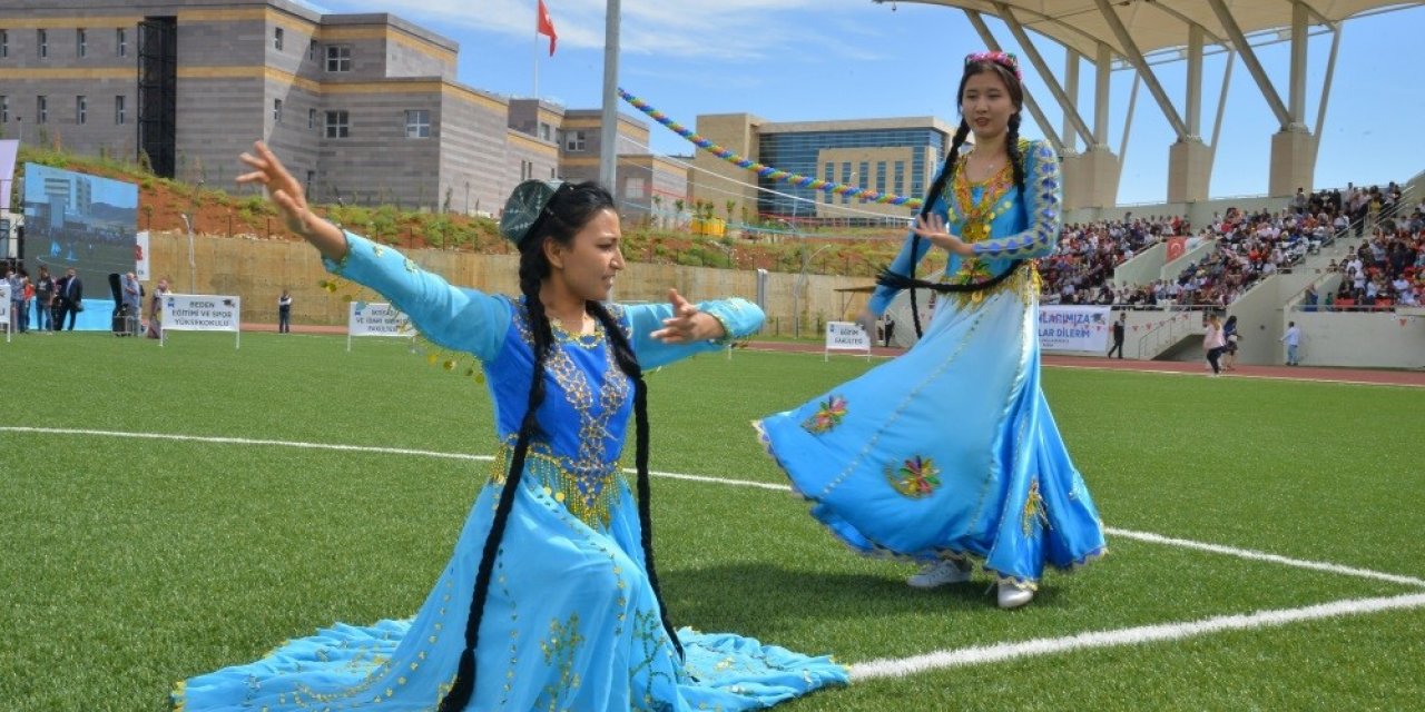 KAEÜ’de yabancı öğrenci sayısı bin 828’e ulaştı