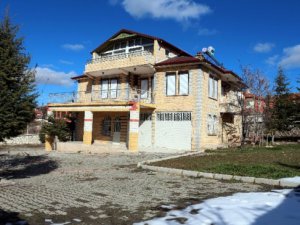 Gurbetçilere Ait 8 Evi Soyan Şüpheliler Yakalandı