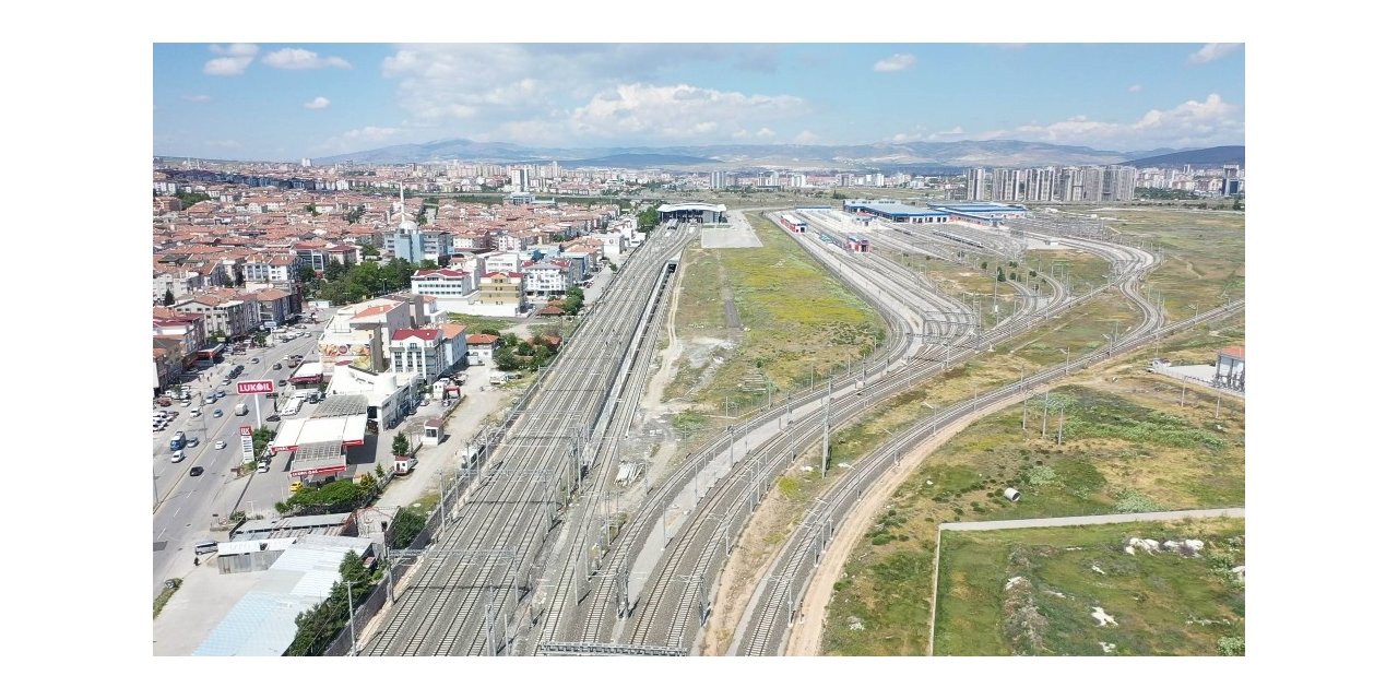 İstasyon Caddesi’nde yıllardır süren trafik sorunu çözülüyor