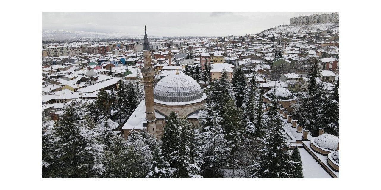 Odunpazarı beyaza büründü