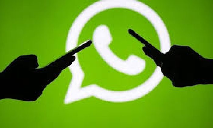 WhatsApp geri adım attı