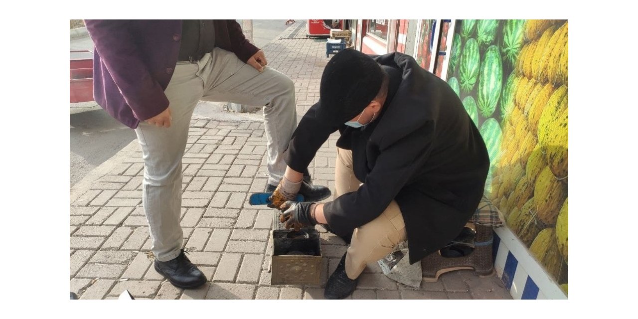 Ayakkabı boyacılığından sanatçılığa