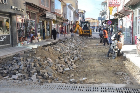 Ereğli'de Yol Yapım Çalışmaları Devam Ediyor