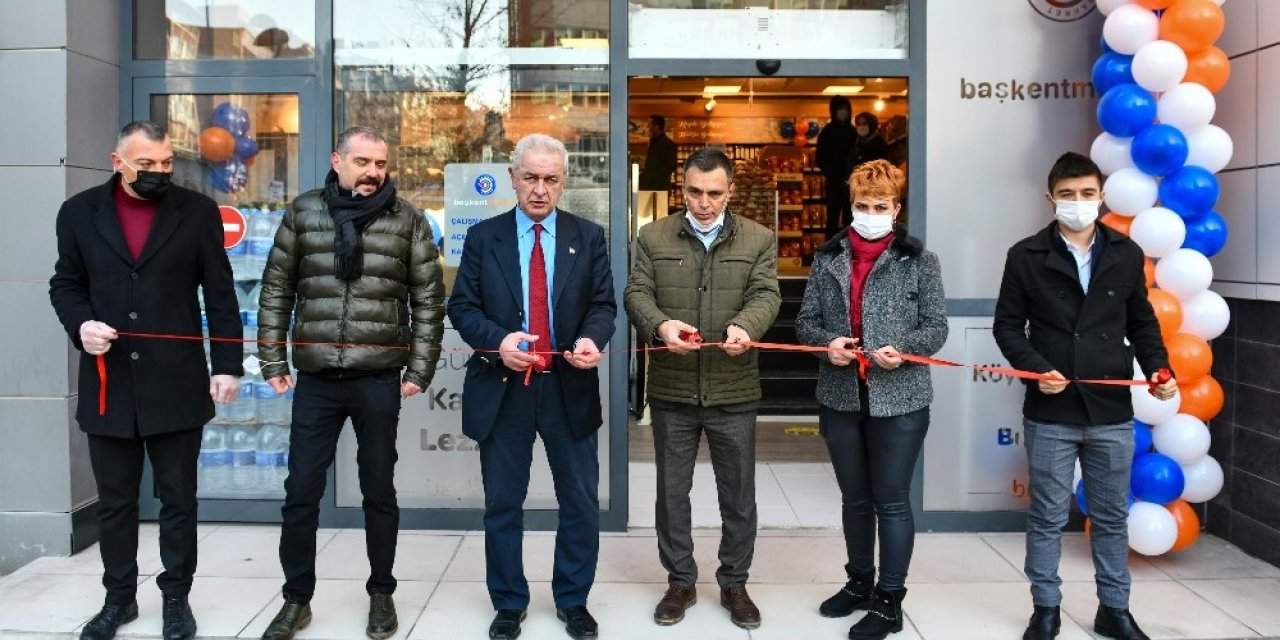 Başkent Market’in 4. şubesi Kızılay’a açıldı