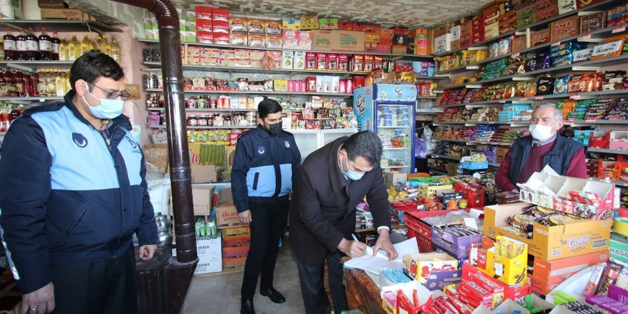 Zabıta ekipleri Hacılar’da fırın ve bakkallarda denetim yaptı