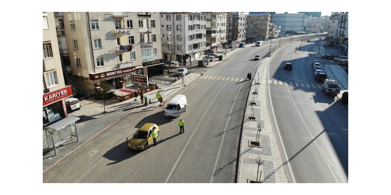 Aksaray’da kısıtlama denetimleri aralıksız sürüyor