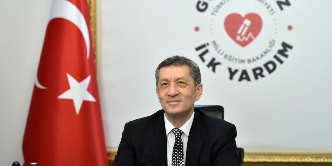 Bakan Selçuk, “Görevimiz İlk Yardım” etkinliğine katıldı