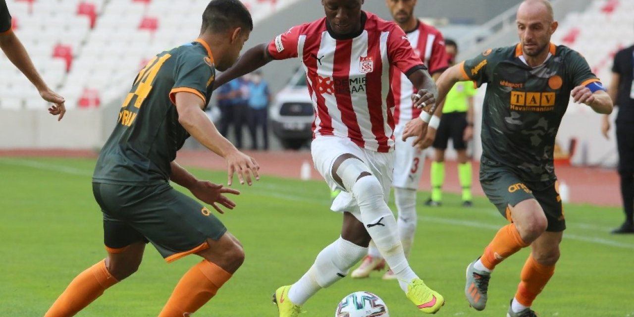 Alanyaspor ile Sivasspor 8. randevuda