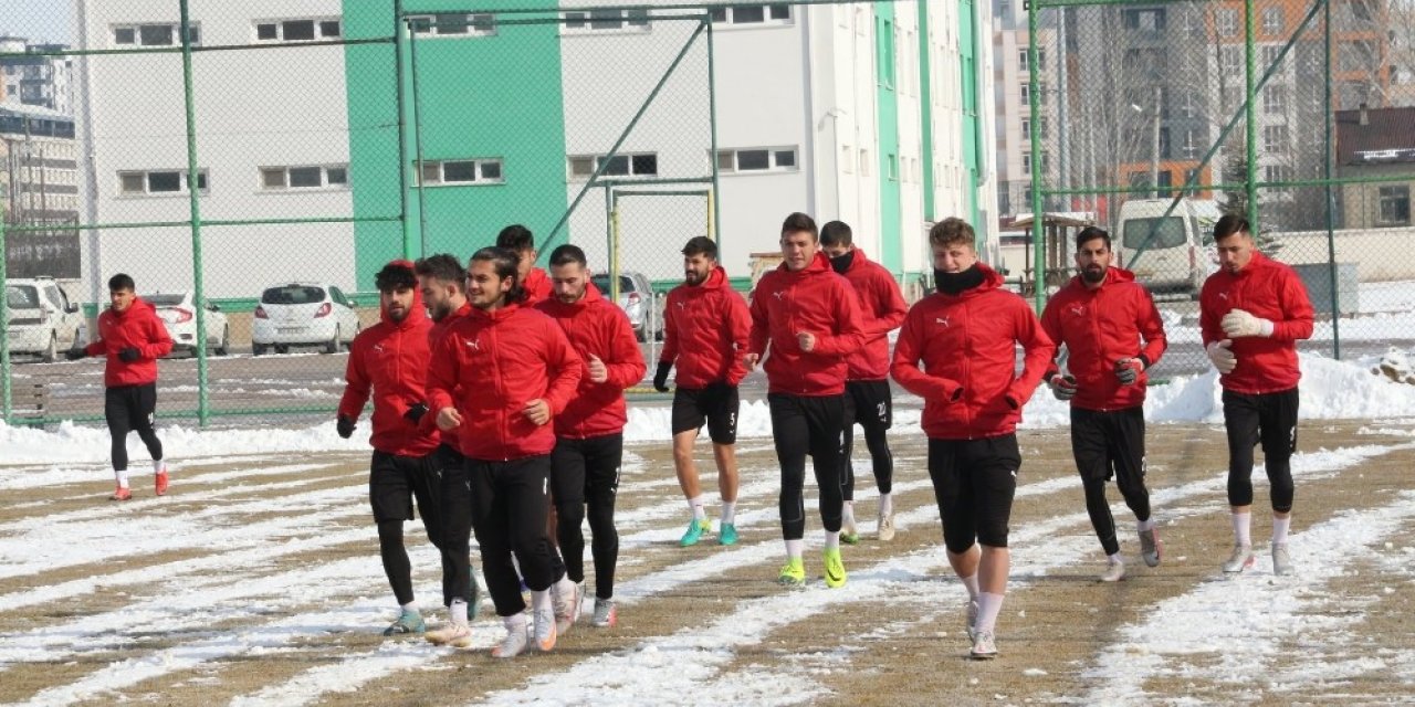 Sivas Belediyespor’da Bayburt maçı hazırlıkları başladı