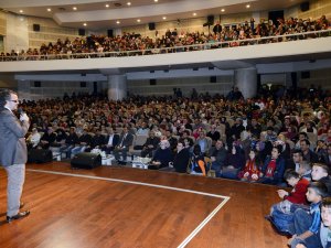 Büyükşehir’den bilinçli aile, duyarlı gençlik vurgusu