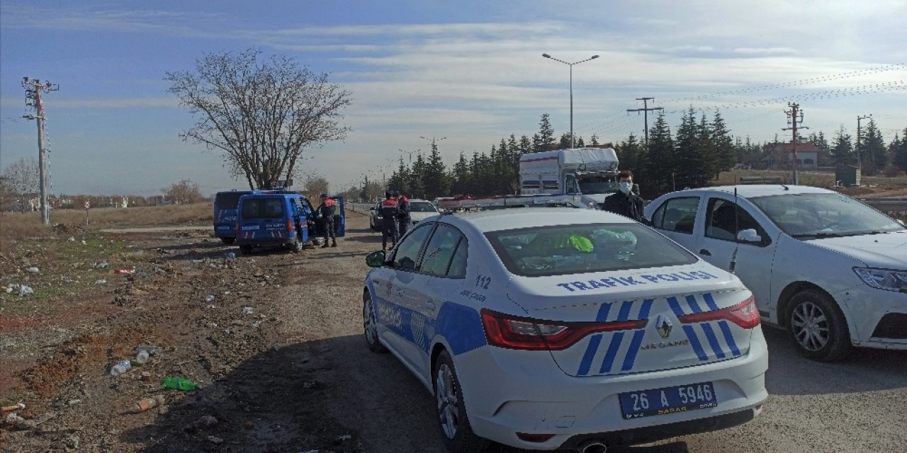 Jandarma ve polis ekiplerinden ortak trafik denetimi