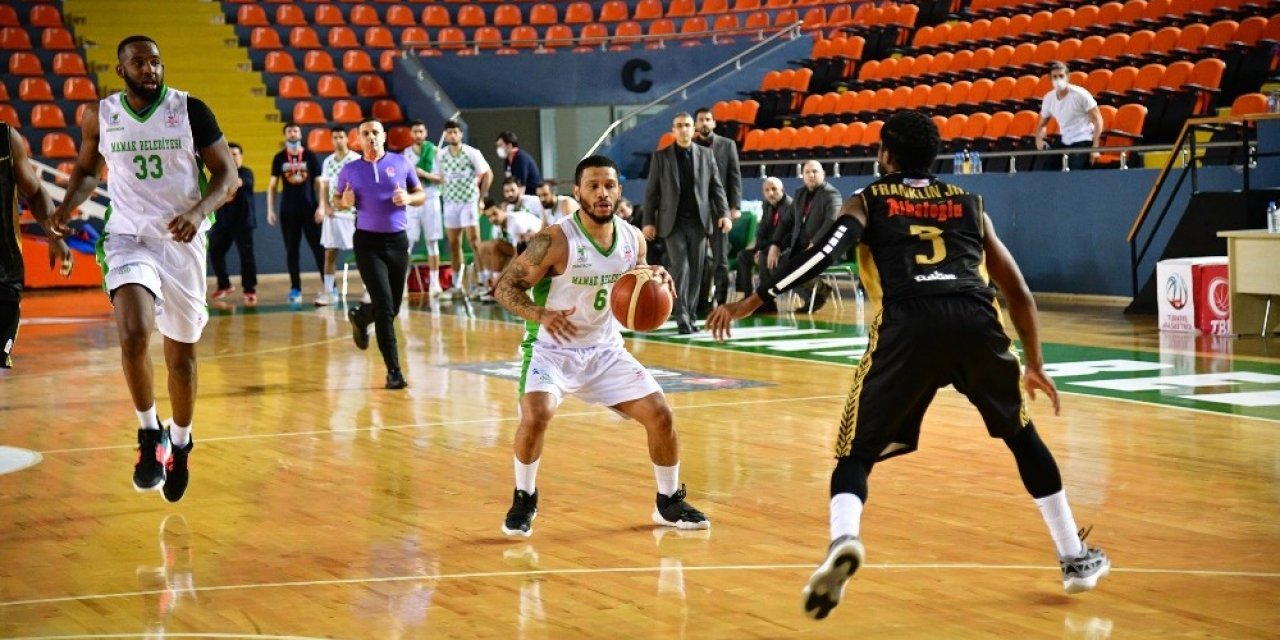 Mamak’ta Türkiye Basketbol Ligi’nin son 10 yılına damga vuran sayı rekoru kırıldı