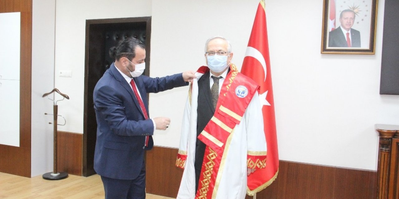 KMÜ Rektörü Prof. Dr. Namık Ak dönemi başladı