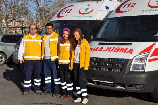 Aksaray'a 8 Yeni Ambulans