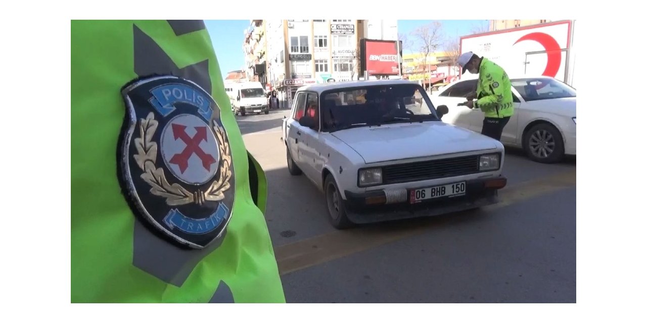 Aksaray’da polisin uygulamaları sürüyor