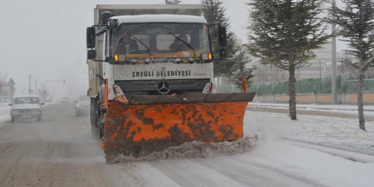 Ereğli’de karla mücadele çalışması