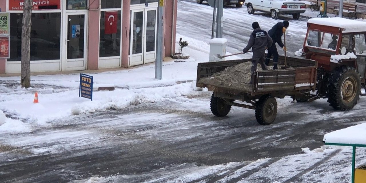 Hüyük’te kar seferberliği