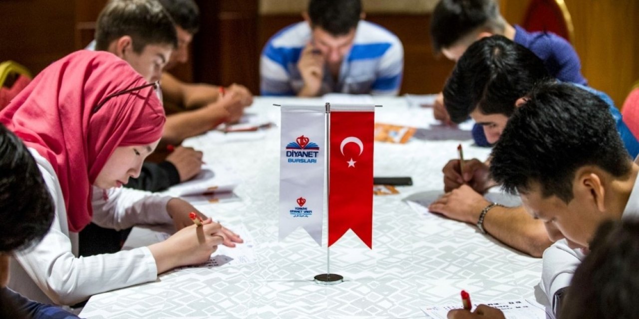 Türkiye Diyanet Vakfı uluslararası burs başvuruları devam ediyor