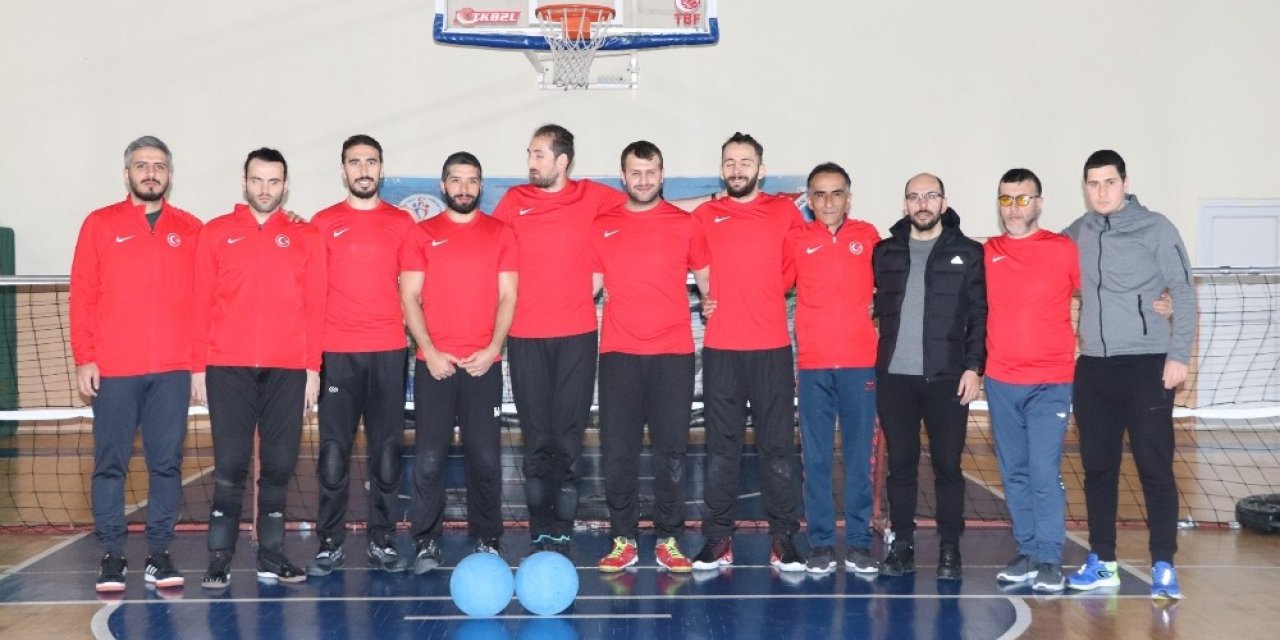 Goalball erkek milli takımı Karaman’da enerji topluyor