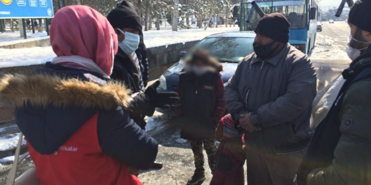 Kayseri zabıtasından dilenen çocuklara denetim