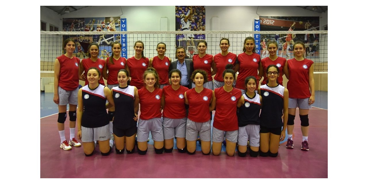 Başkan Ataç’tan başarılı voleybolculara tebrik