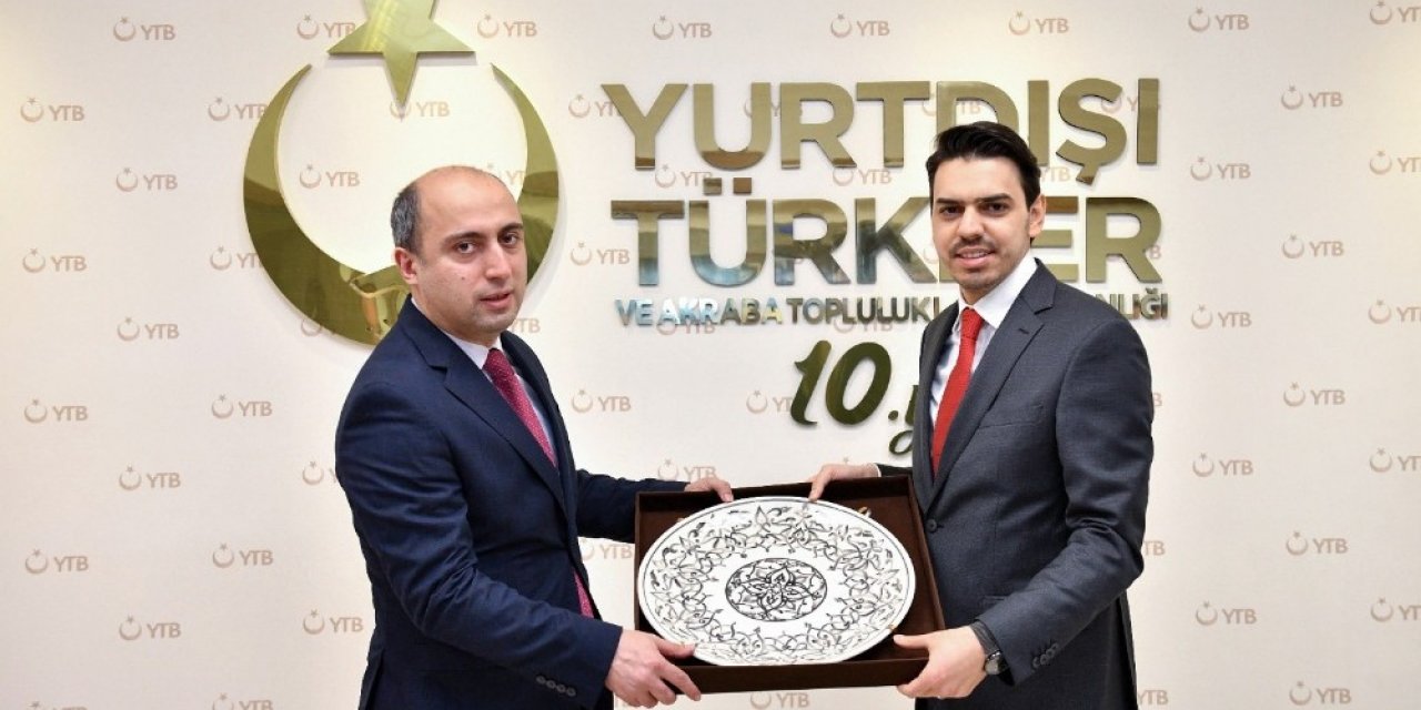 Azerbaycan Eğitim Bakanı Amrullayev’den YTB’ye ziyaret