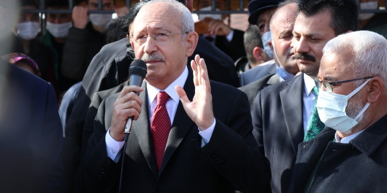 Yeşiltepe'de Konuşan Kılıçdaroğlu: “Bizim ülkemizde insanımız çalışmak istiyor"