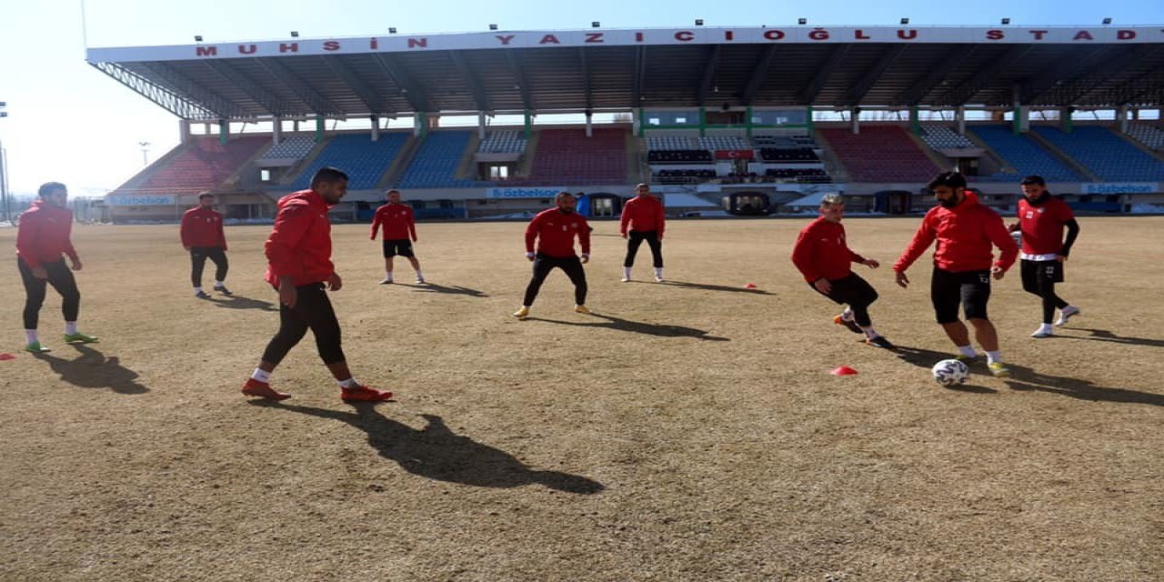 Sivas Belediyespor, Sakarya maçı hazırlıklarına başladı