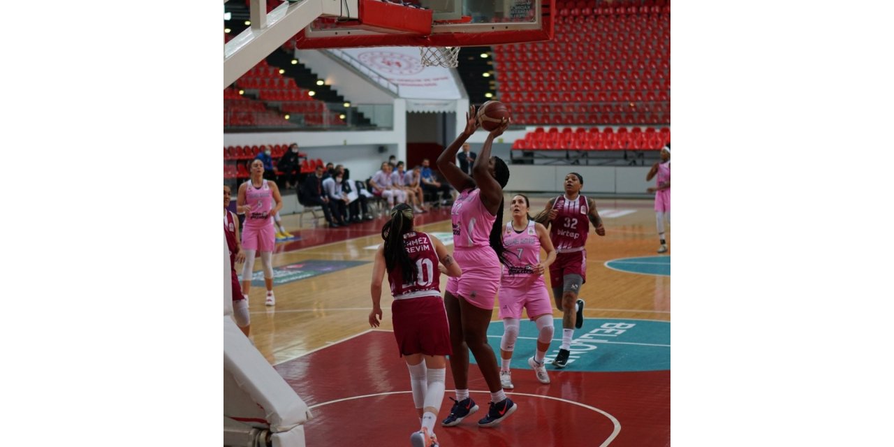 Bellona Kayseri Basketbol ilk kez üst üste kazandı