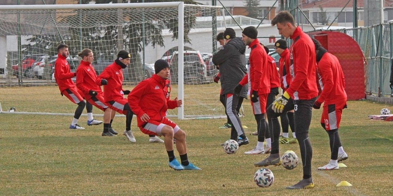 Eskişehirspor, Akhisarspor maçı hazırlıklarına başladı