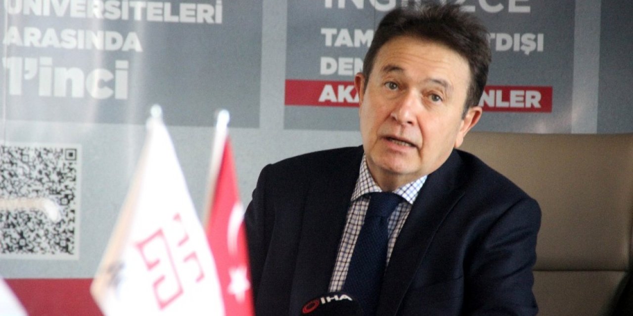 AGÜ Rektörü Sabuncuoğlu: "Bu güzel şehre 13 ödül getirdik"