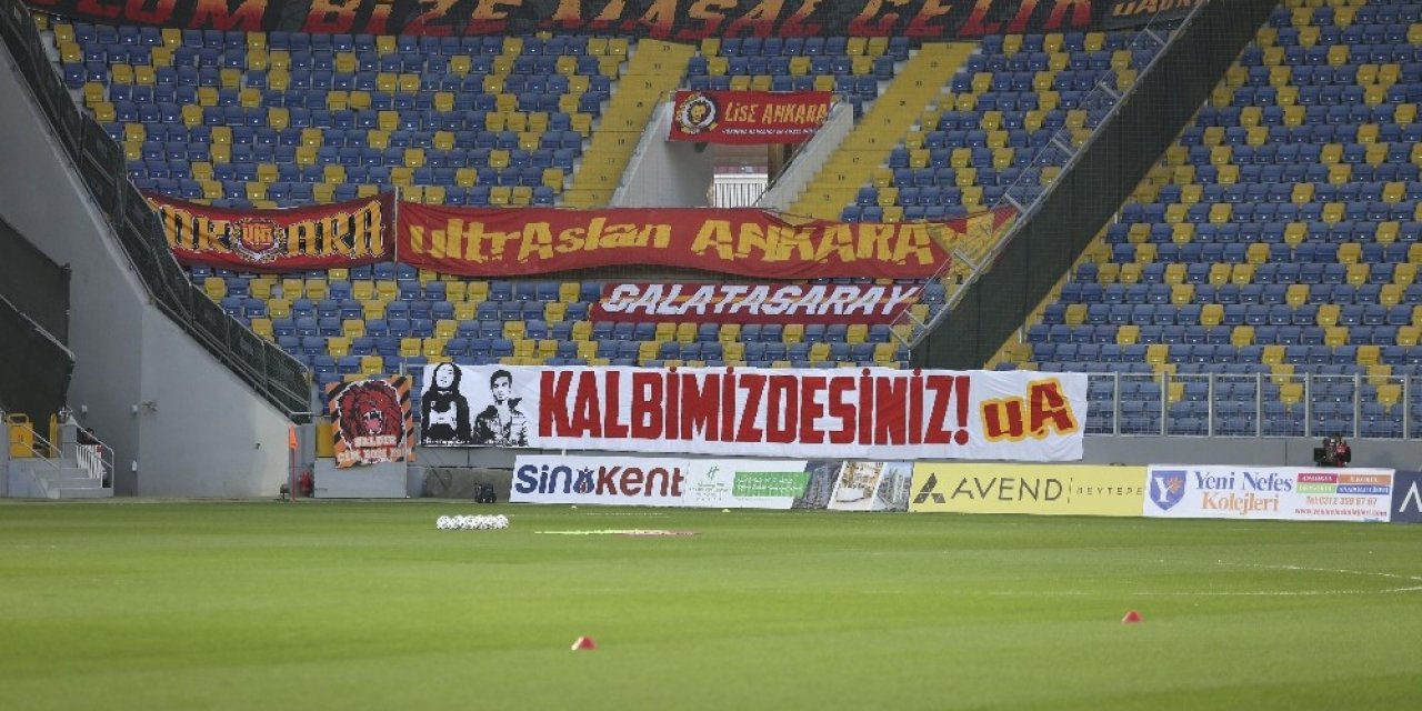 Galatasaray taraftarı vefat eden MKE Ankaragücü taraftarları Eren ve Mert’i unutmadı