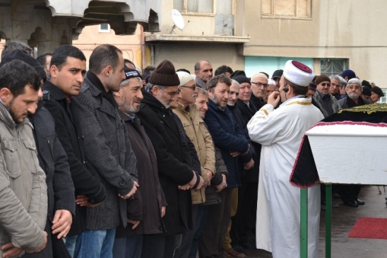 Emekli İmam Mehmet Hulusi Mutluoğlu dualarla son yolculuğa uğurlandı