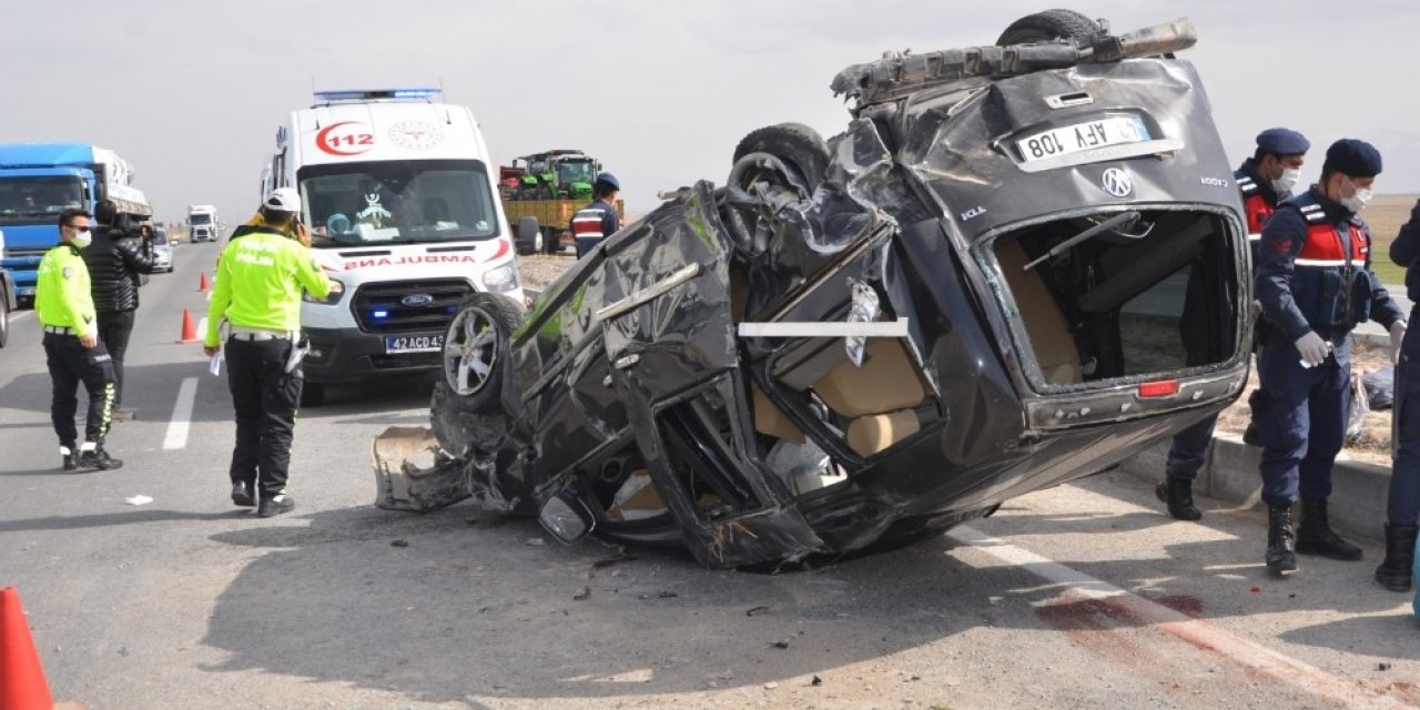 Konya’da otomobil devrildi: 4 yaralı