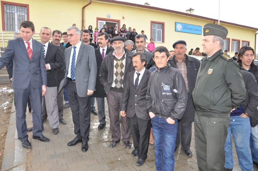 Vali Ataklı köy ziyaretlerini sürdürüyor