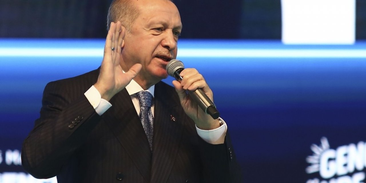 Cumhurbaşkanı Erdoğan gençlere seslendi: “Sakın örnek almayın”