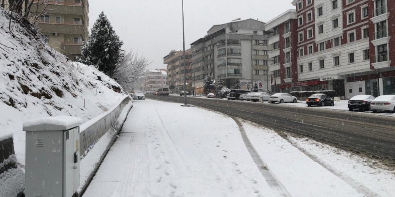 Ankara’da kar