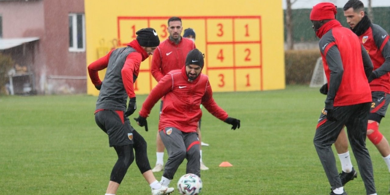 Kayserispor, Karagümrük maçına hazırlanıyor