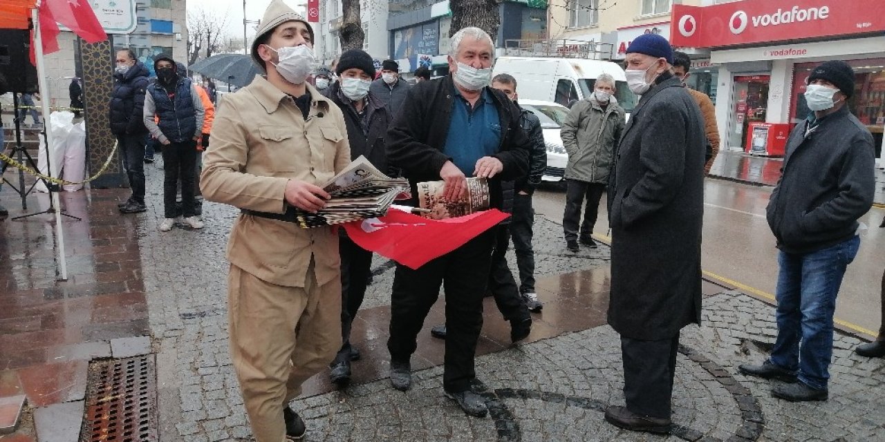 Aksaray’da belediyeden halka üzüm hoşafı ve ekmek ikramı