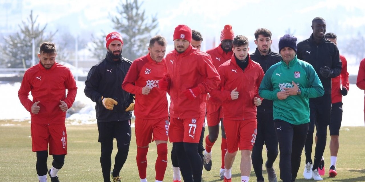 Sivasspor’da Göztepe maçı öncesi 3 eksik!