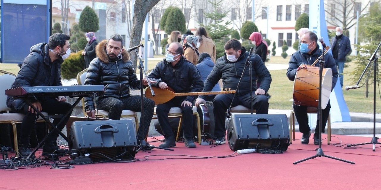 Gazi Üniversitesi’nden “Yaşayan Nevruz Geleneğimiz” etkinliği