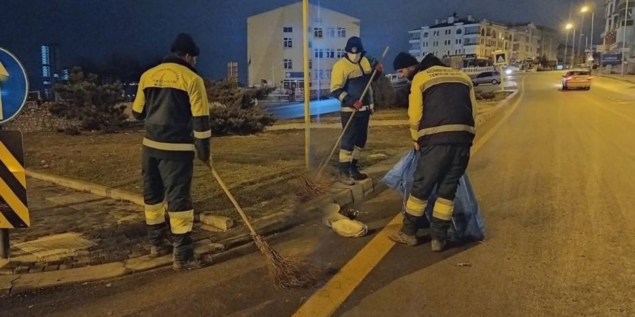 Keçiören’de gece temizlik ekibi kuruldu