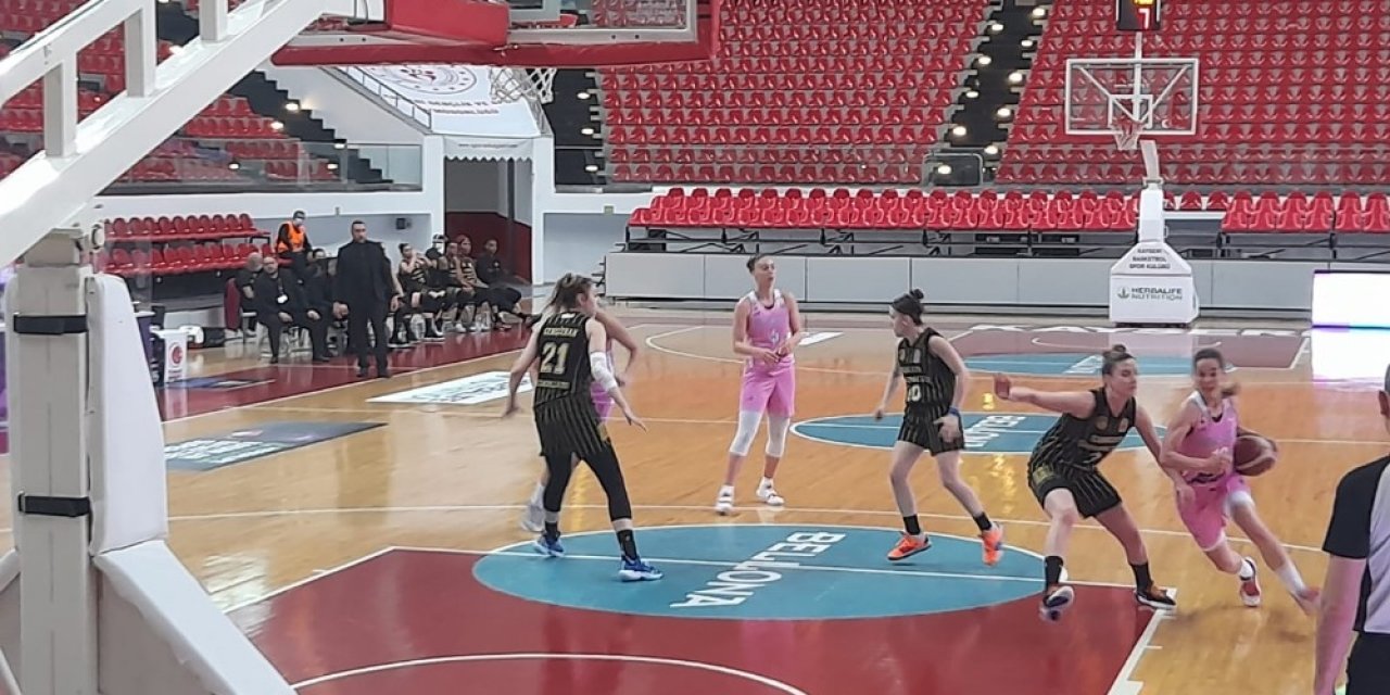 Bellona Kayseri Basketbol:103 - Çankaya Üniversitesi: 66