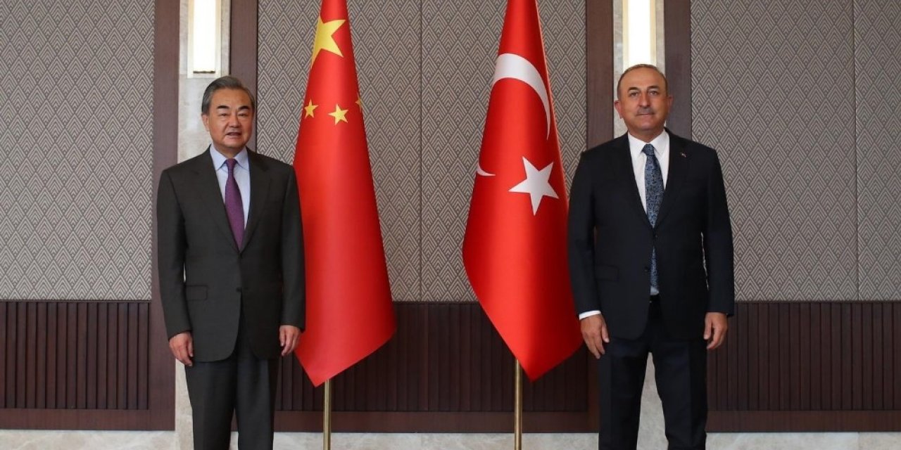 Bakan Çavuşoğlu, Çin Dışişleri Bakanı Wang Yi ile görüştü