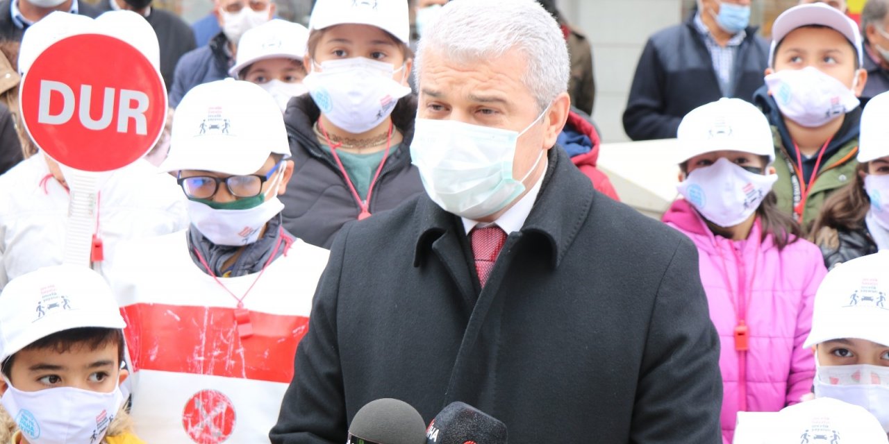 Kırmızı çizgilerle Kırşehir’de, yayalar için duyarlılık dönemi başladı