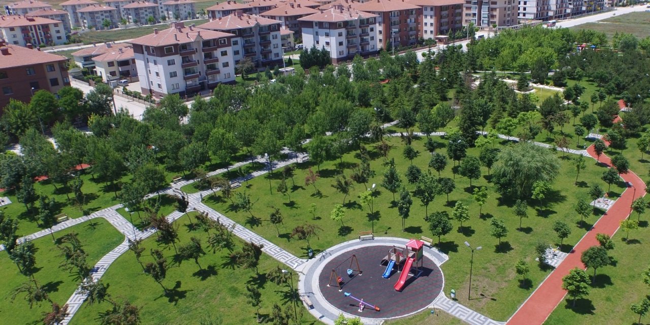 Tepebaşı’ndaki park ve bahçelere araç desteği