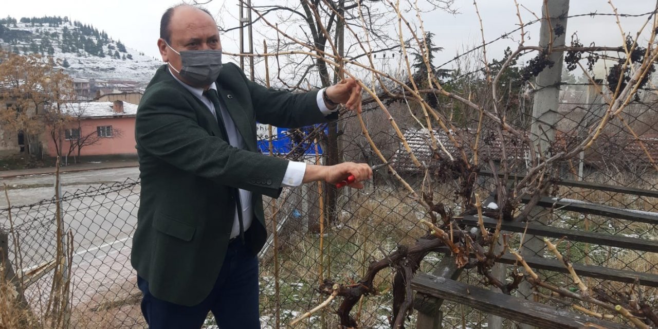 Seyitgazi İlçe Milli Eğitim Müdürü Avcı’dan örnek hareket